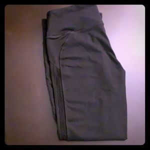 VS Sport Knockout Yoga Pants